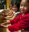 children-washing-hands