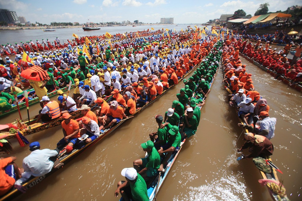 cambodia-rowing