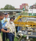 002 Takhmao town river clean-up underway