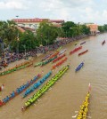 boat_racing_in_battambang_province_on_october_29._btb_administration