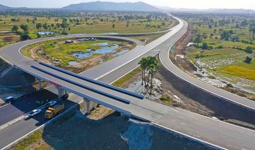 t-21-Cambodia-to-invest-over-200-million-USD-in-completing-‘Border-Ring-Road-within-10-years-3